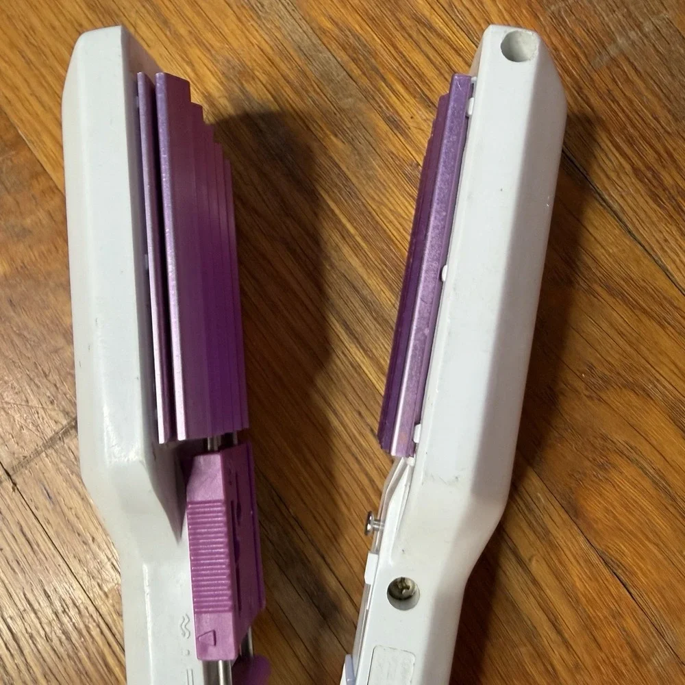 Vintage ConAir Turn Styles Hair Crimper and Straightener Heating Tool Model C66
